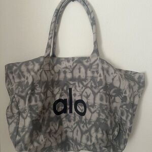 ALO Yoga Gray tie dye Tote Bag